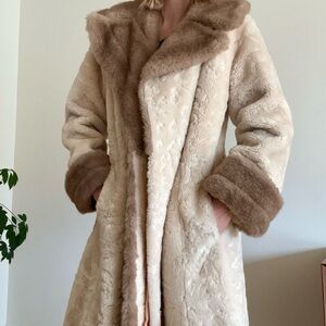 Vintage Elegant Cream and Brown Faux Fur Coat
